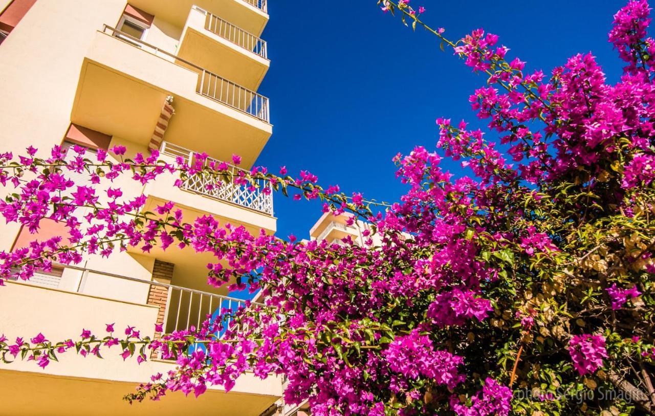206 Jupiter Apartamentos - Piscina Y Playa - Excelente Ubicacion Benalmádena Buitenkant foto